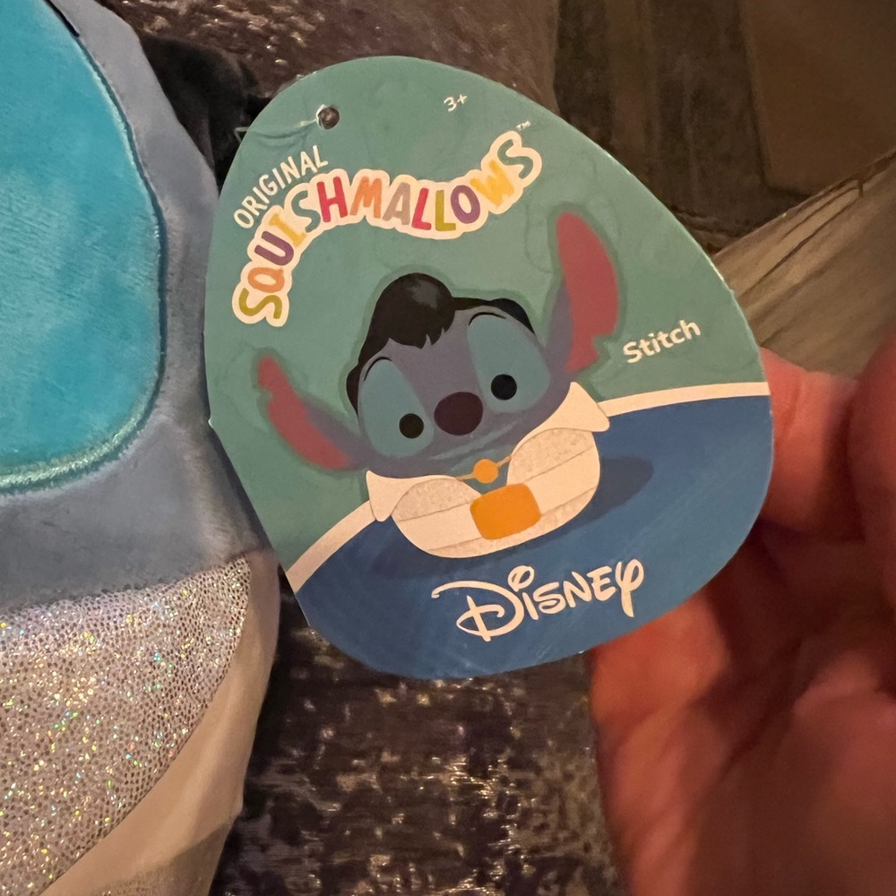 Squishmallows 8” “Lilo Elvis” from Disneys Lilo & Stitch - Picture 2 of 4